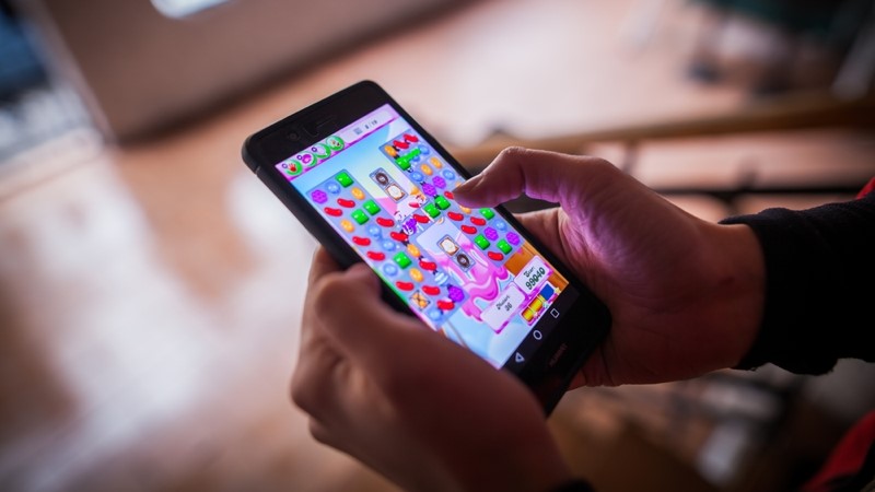 jugando candy crush