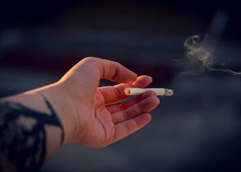 4 Ideas para dejar de fumar, que seguro te ayudaran a dejar el vicio en muy poco tiempo.