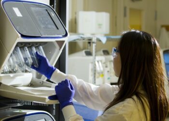 Pruebas de ADN en laboratorio