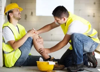 ¿Por qué es importante demandar por lesiones laborales en el trabajo?