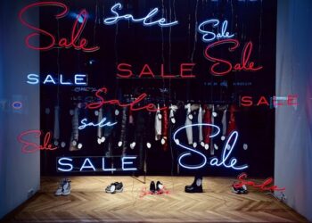 Qué comprar en rebajas: aprovecha los descuentos de temporada