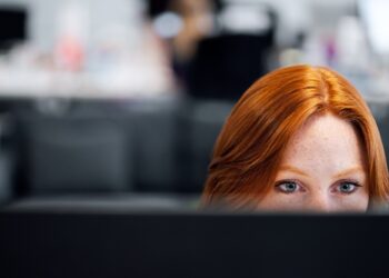 Soluciones informáticas que integran la IA para que las empresas se anticipen a las necesidades de sus clientes