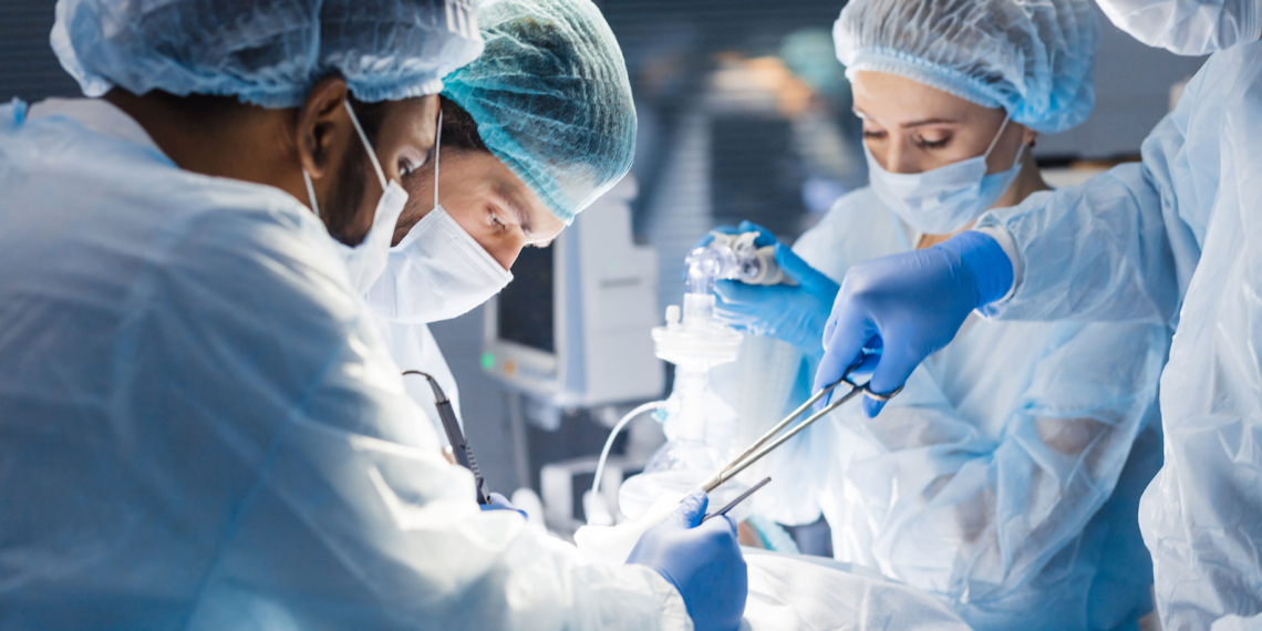 Presupuesto de Transformación: Cómo Planificar y Financiar el Costo Total de su Cirugía Plástica en Colombia